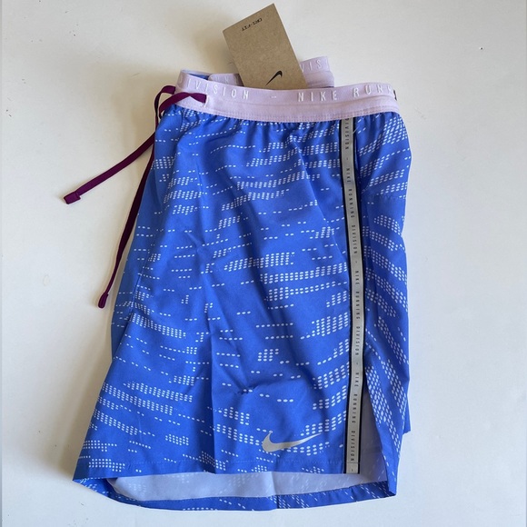 NIKE DRI-FIT RUNNING DIVISION 5” FLEX SHORTS BLUE - Picture 4 of 4